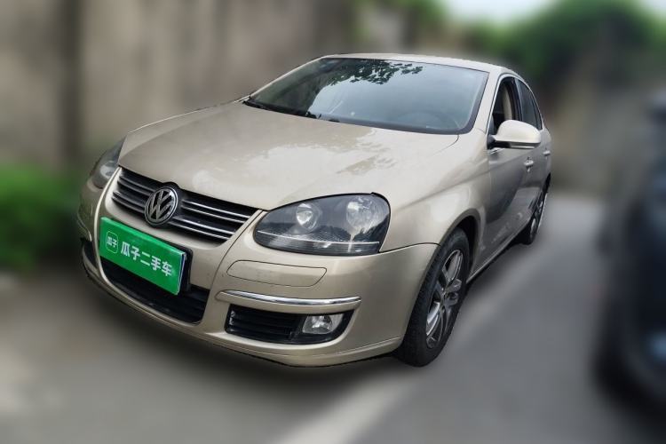 Used Volkswagen Sagitar 2011 1.6L Automatic Fashion Edition Guazi used car, China used car export, Used car for sale, Used  cars, Cheapest cars for sale