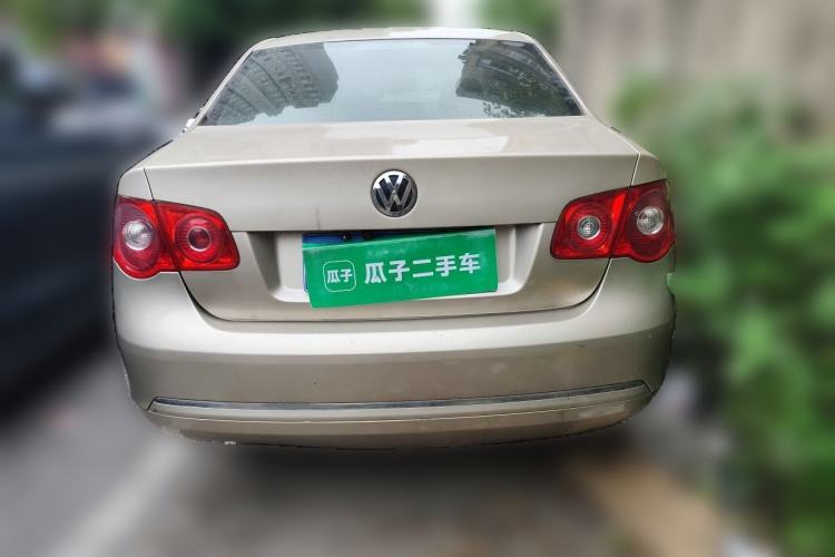 Used Volkswagen Sagitar 2011 1.6L Automatic Fashion Edition Rear
