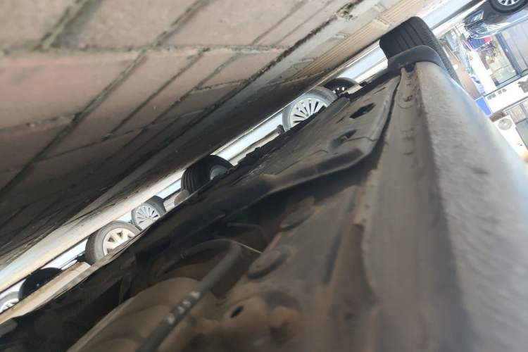 Used Volkswagen Sagitar 2011 1.4 TSI Automatic Tech Model Chassis Rear Left