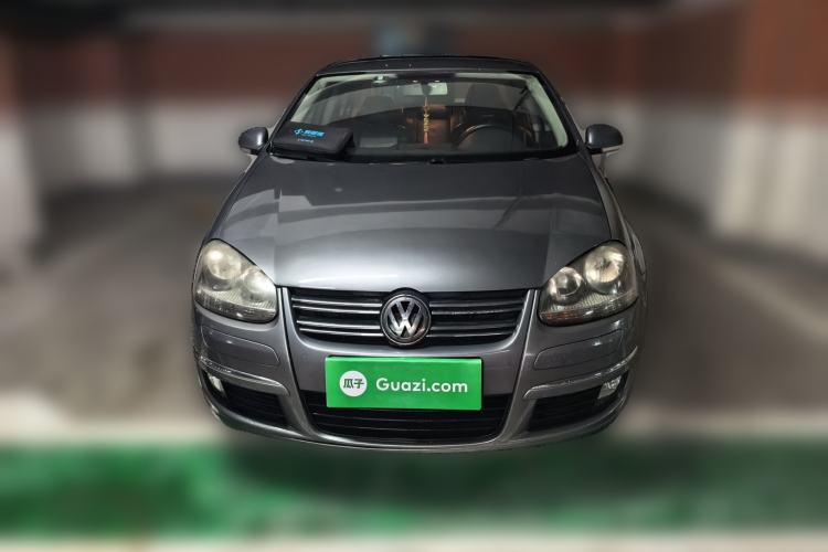 Used Volkswagen Sagitar 2011 1.4 TSI Automatic Luxury Edition Front