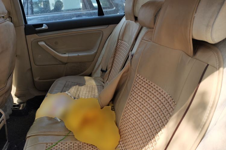 Used Volkswagen Sagitar 2011 1.4 TSI Manual Tech Model Left Rear Seat