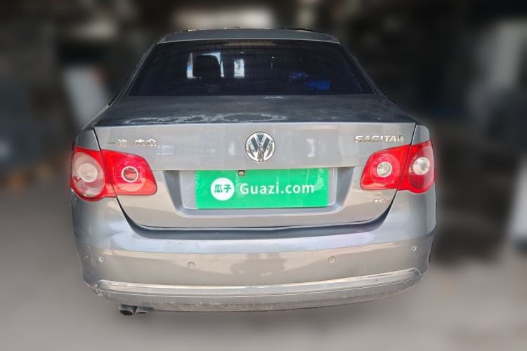 Used Volkswagen Sagitar 2011 1.4 TSI Manual Luxury Edition Rear