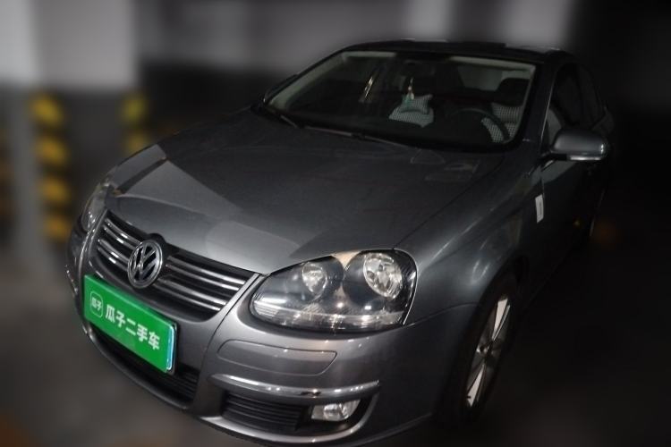Used Volkswagen Sagitar 2011 1.4 TSI Automatic Tech Model Guazi used car, China used car export, Used car for sale, Used Volkswagen cars, Cheapest cars for sale