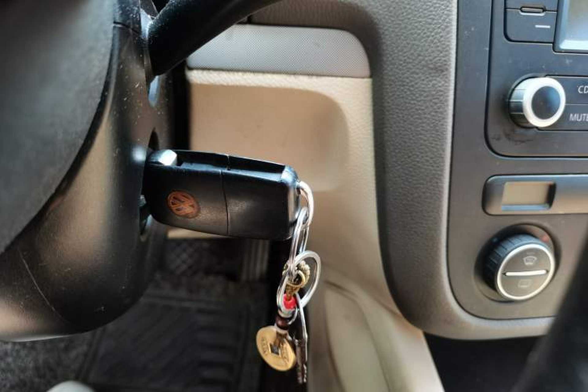 Used Volkswagen Sagitar 2011 1.4 TSI Manual Tech Model Vehicle Key