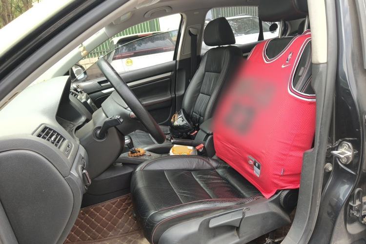 Used Volkswagen Sagitar 2011 1.8TSI Automatic Champion Edition Left Front Seat