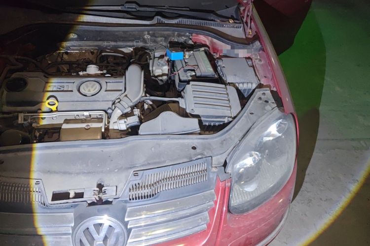 Used Volkswagen Sagitar 2011 1.4 TSI Automatic Luxury Edition Engine Bay Left