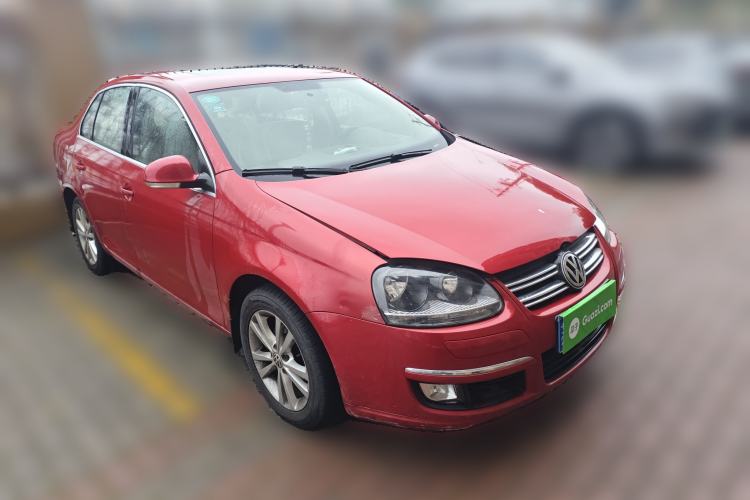 Used Volkswagen Sagitar 2011 1.6L Automatic Comfort Edition Front Right 45 Deg