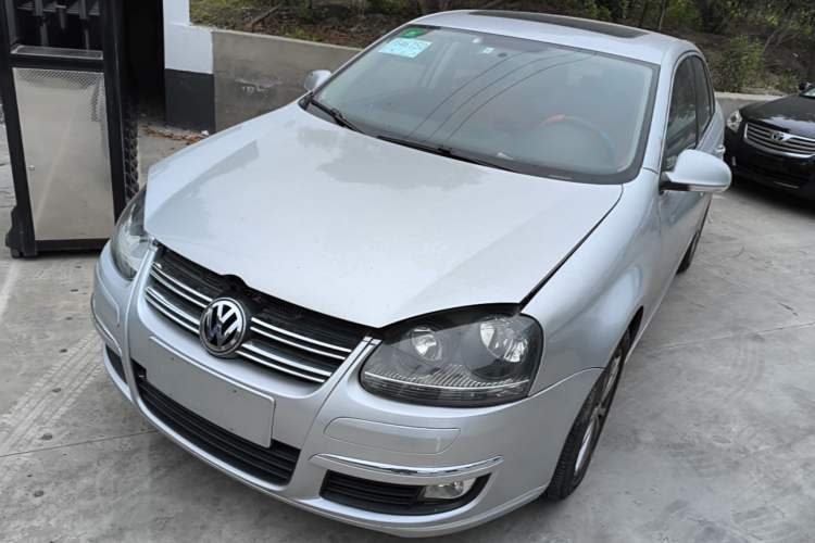 Used Volkswagen Sagitar 2011 1.4 TSI Automatic Tech Model Guazi used car, China used car export, Used car for sale, Used cars, Cheapest cars for sale