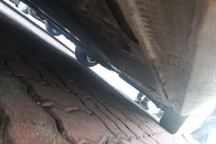 Used Volkswagen Sagitar 2011 1.6L Automatic Comfort Edition Chassis Front Left