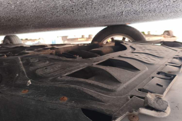 Used Volkswagen Sagitar 2011 1.4 TSI Manual Tech Model Chassis Front Left