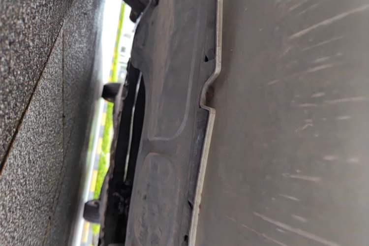 Used Volkswagen Sagitar 2011 1.6L Automatic Special Edition Chassis Front