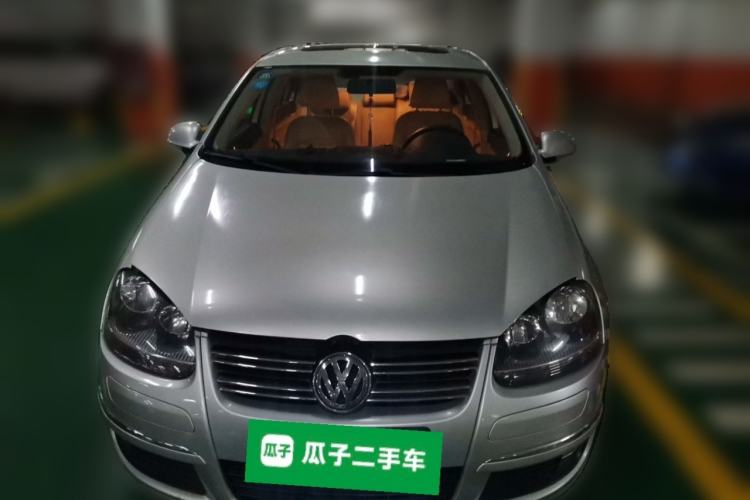 Used Volkswagen Sagitar 2011 1.4 TSI Automatic Luxury Edition Front