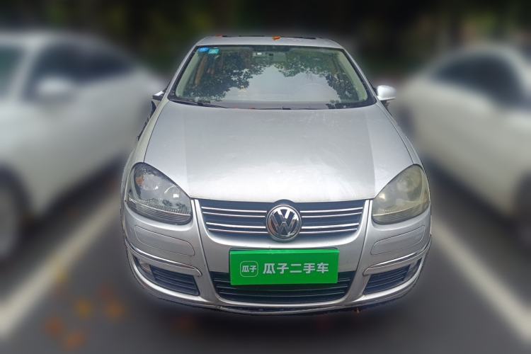 Used Volkswagen Sagitar 2011 1.4 TSI Automatic Luxury Edition Front