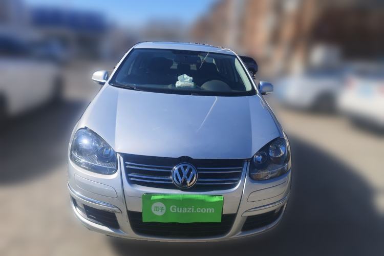 Used Volkswagen Sagitar 2011 1.6L Automatic Comfort Edition Front