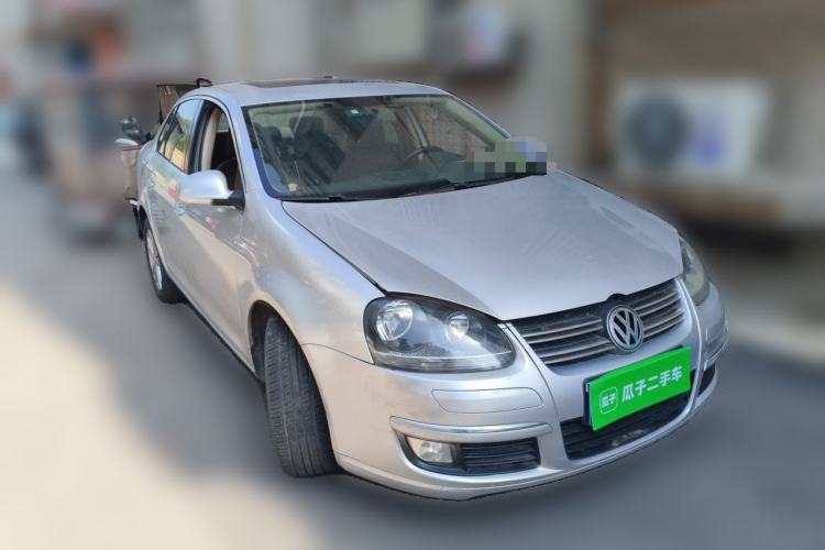 Used Volkswagen Sagitar 2011 1.4 TSI Manual Tech Model Front Right 45 Deg