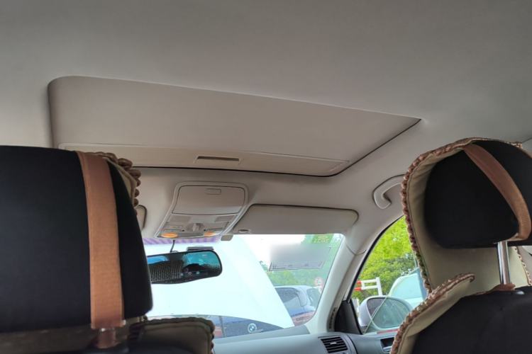 Used Volkswagen Sagitar 2011 1.4 TSI Automatic Tech Model Headliner