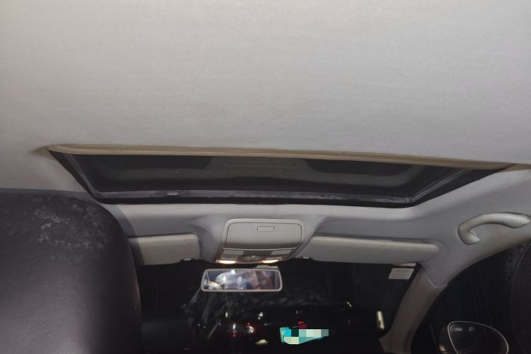 Used Volkswagen Sagitar 2011 1.4 TSI Automatic Luxury Edition Headliner