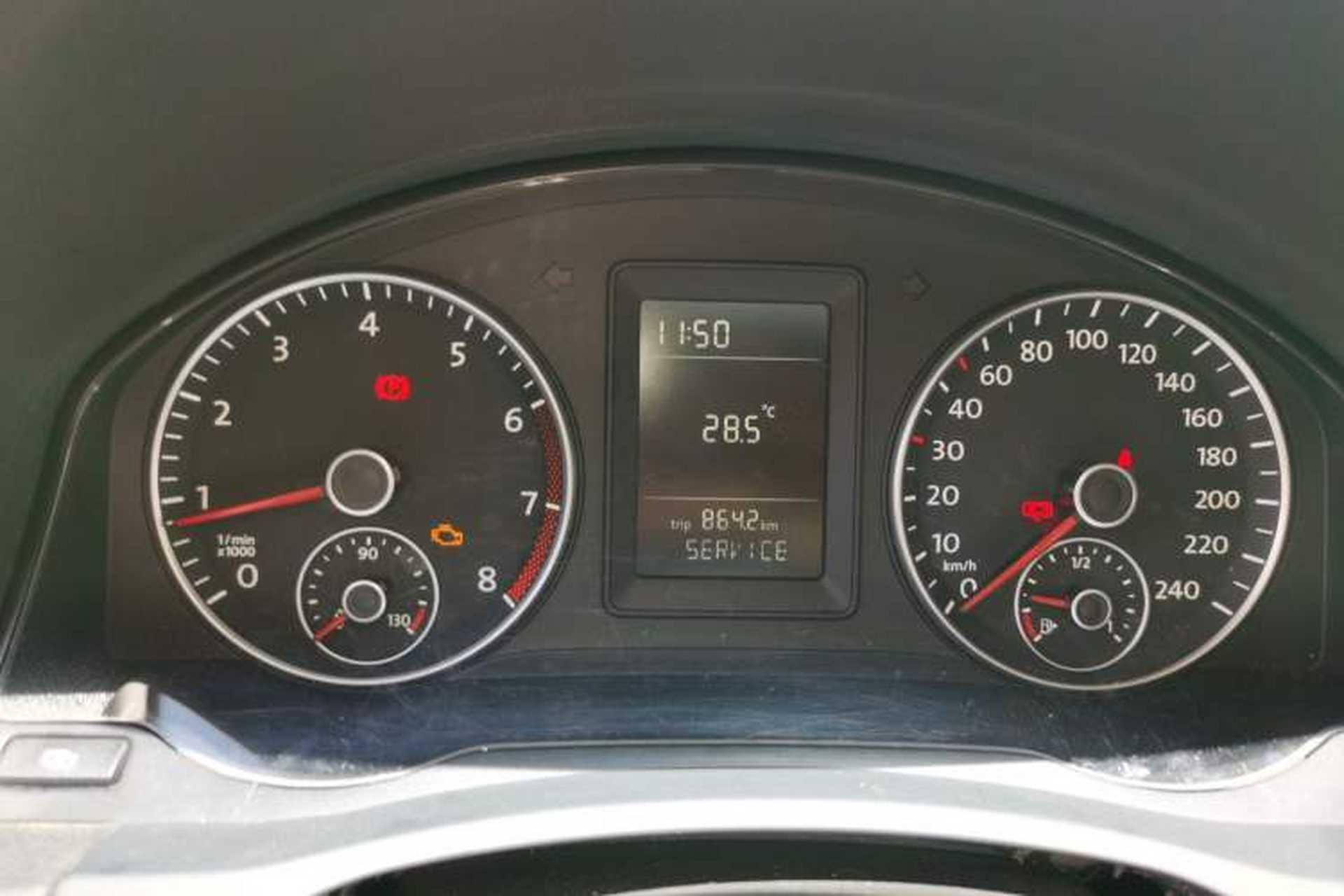 Used Volkswagen Sagitar 2011 1.6L Manual Comfort Version Instrument Cluster