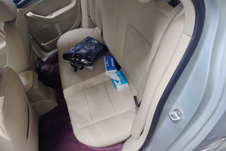Used Volkswagen Sagitar 2011 1.6L Automatic Special Edition Left Rear Seat