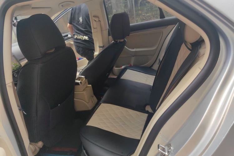 Used Volkswagen Sagitar 2011 1.6L Automatic Fashion Edition Left Rear Seat