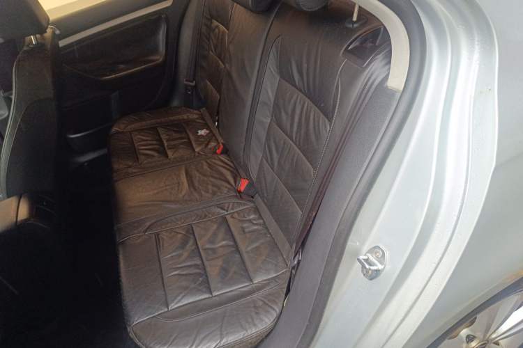 Used Volkswagen Sagitar 2011 1.4 TSI Automatic Luxury Edition Left Rear Seat