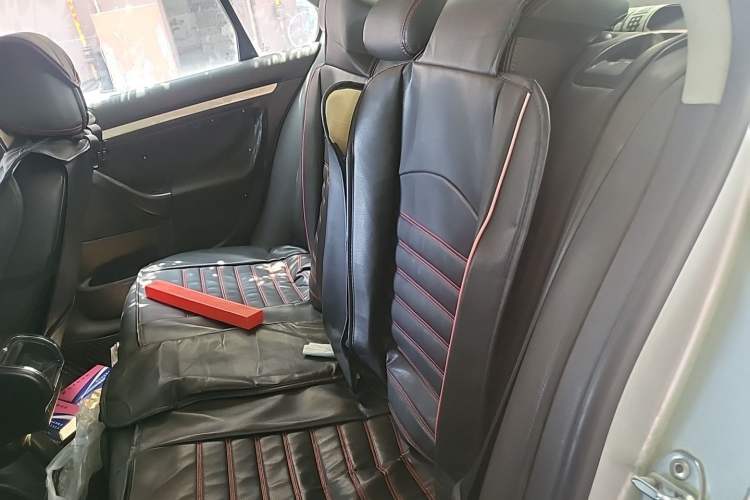 Used Volkswagen Sagitar 2011 1.6L Automatic Comfort Edition Left Rear Seat
