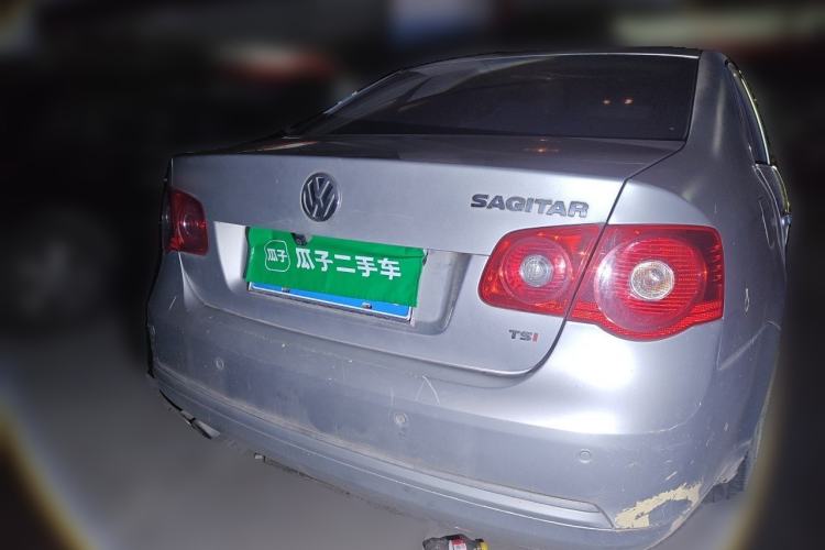 Used Volkswagen Sagitar 2011 1.4 TSI Automatic Luxury Edition Rear