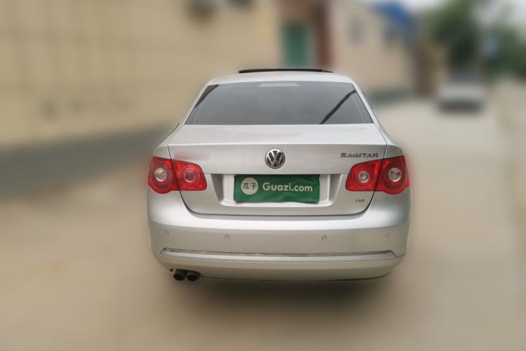 Used Volkswagen Sagitar 2011 1.4 TSI Automatic Luxury Edition Rear