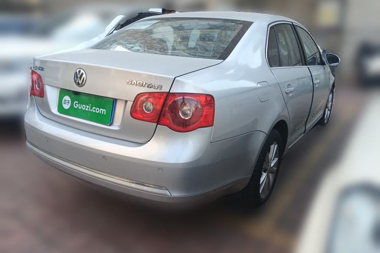 Used Volkswagen Sagitar 2011 1.6L Automatic Comfort Edition Rear Right 45 Deg