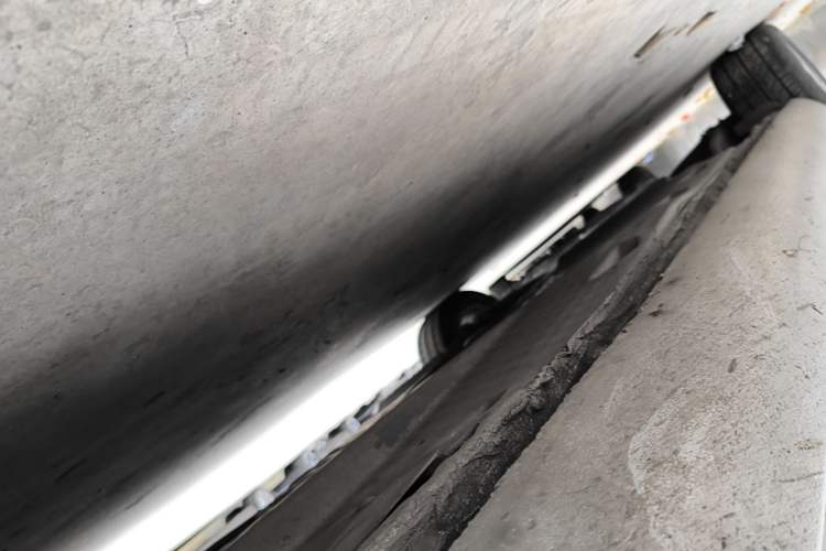 Used Volkswagen Sagitar 2011 1.4 TSI Automatic Tech Model Right Side Sill