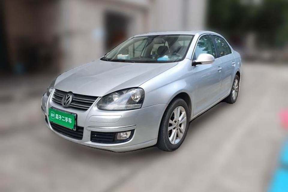 Volkswagen Sagitar 2011
