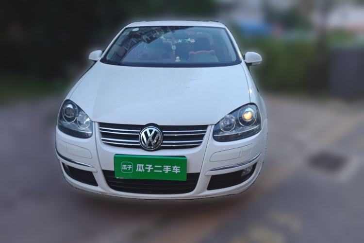 Used Volkswagen Sagitar 2011 1.6L Automatic Special Edition Front