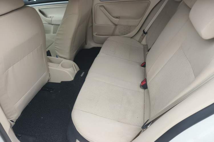 Used Volkswagen Sagitar 2011 1.6L Automatic Comfort Edition Left Rear Seat