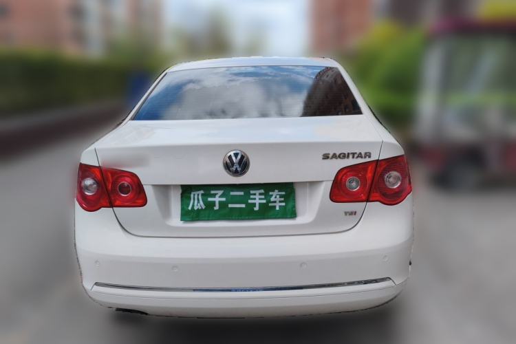 Used Volkswagen Sagitar 2011 1.4 TSI Automatic Luxury Edition Rear