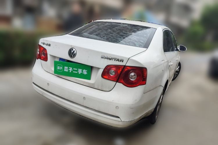 Used Volkswagen Sagitar 2011 1.6L Manual Comfort Version Rear Right 45 Deg