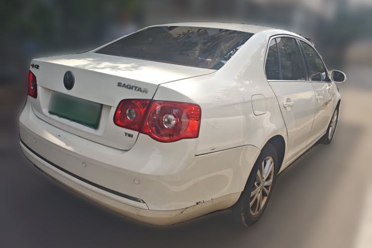 Used Volkswagen Sagitar 2011 1.4 TSI Automatic Luxury Edition Rear Right 45 Deg