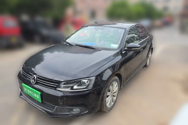 Used Volkswagen Sagitar 2012 1.4TSI Automatic Luxury Edition