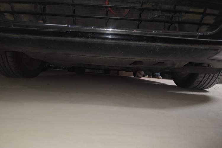 Used Volkswagen Sagitar 2012 1.6L Manual Comfort Model Chassis Front