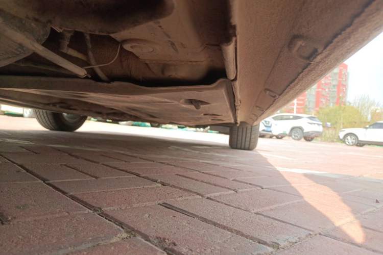 Used Volkswagen Sagitar 2012 1.6L Manual Comfort Model Chassis Rear Right