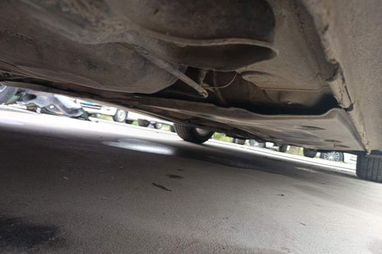Used Volkswagen Sagitar 2012 1.6L Manual Comfort Model Chassis Rear Right