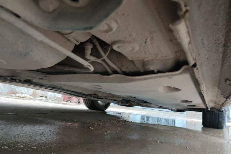 Used Volkswagen Sagitar 2012 1.6L Manual Comfort Model Chassis Rear Right