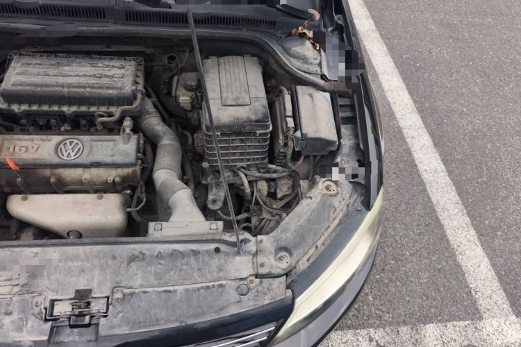 Used Volkswagen Sagitar 2012 1.6L Automatic Comfort Edition Engine Bay Left