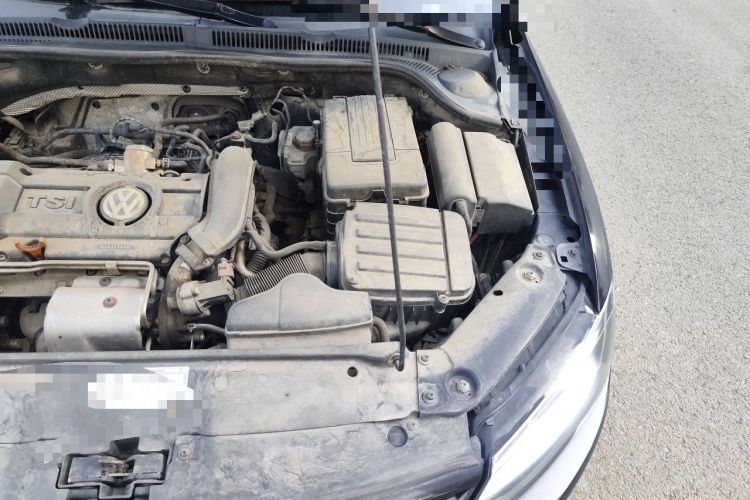 Used Volkswagen Sagitar 2012 1.4TSI Automatic Flagship Edition Engine Bay Left