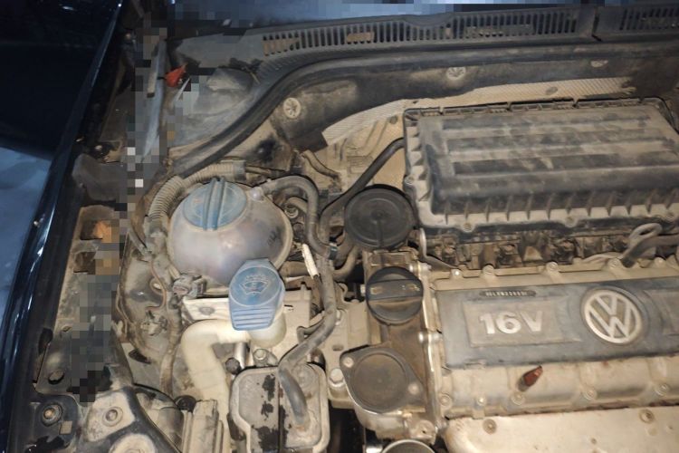 Used Volkswagen Sagitar 2012 1.6L Automatic Comfort Edition Engine Bay Right