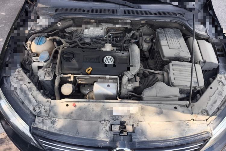 Used Volkswagen Sagitar 2012 1.4TSI Automatic Fashion Edition Engine Bay