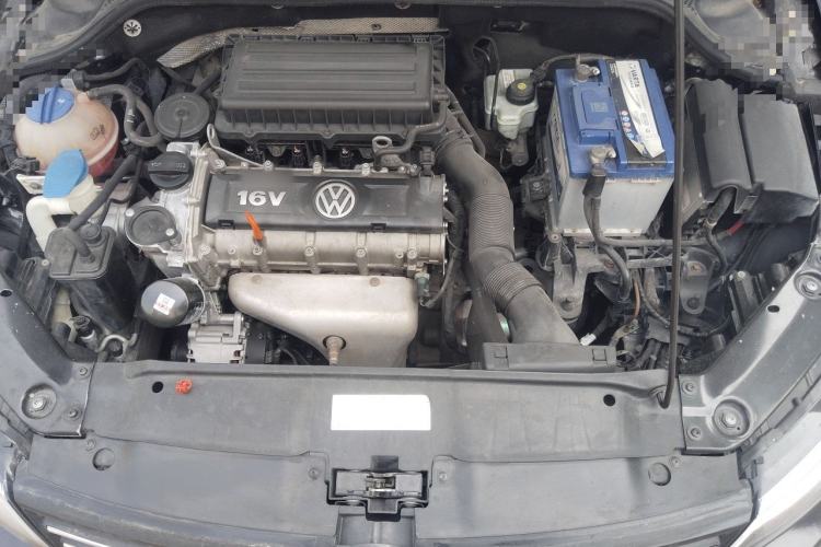Used Volkswagen Sagitar 2012 1.6L Manual Comfort Model Engine Bay