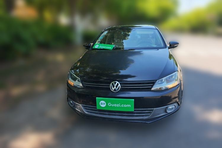 Used Volkswagen Sagitar 2012 1.4TSI Manual Luxury Model Front