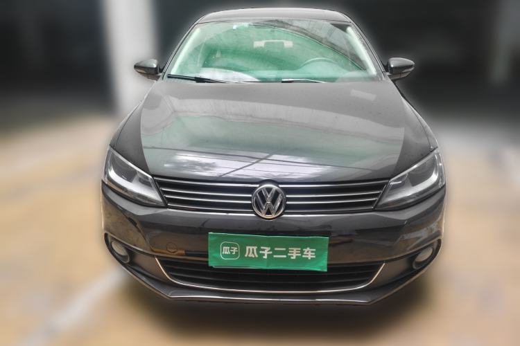 Used Volkswagen Sagitar 2012 1.6L Manual Comfort Model Front