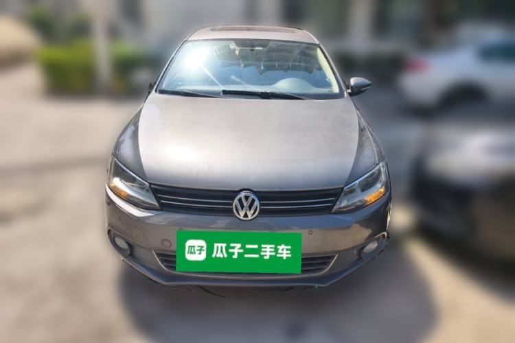 Used Volkswagen Sagitar 2012 1.4TSI Automatic Luxury Edition Front