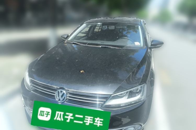 Used Volkswagen Sagitar 2012 1.4TSI Manual Luxury Model Front